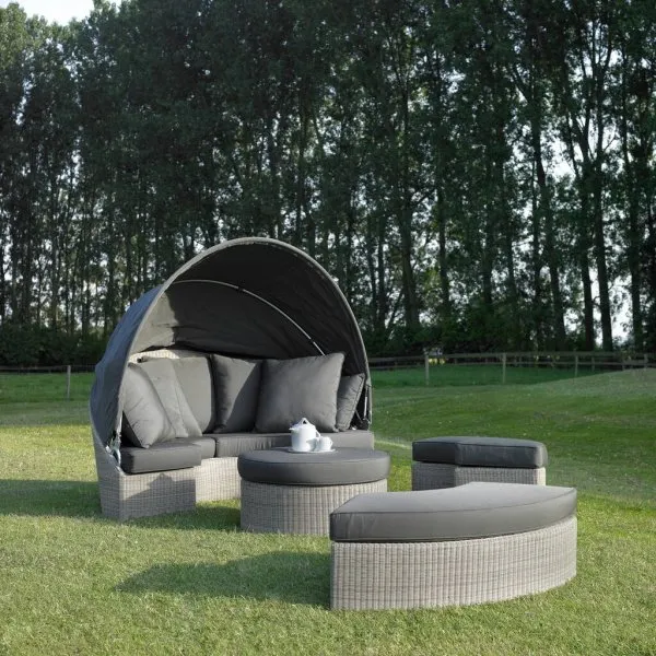 LOF SB 12 - Sun Beds