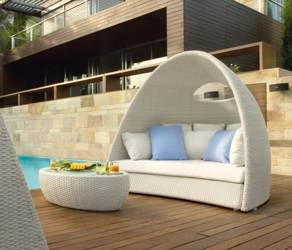 LOF SB 02 - Sun Beds
